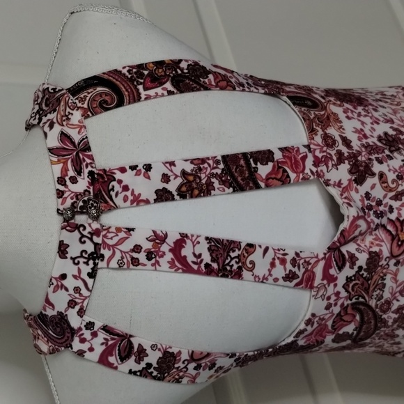 White House Black Market pink paisley halter dress size small with accents - Picture 5 of 13